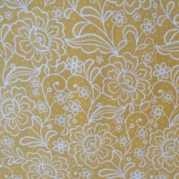 Gele tricot met fijne witte bloemen van Bipp design