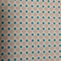 quiltkatoen, rondjes en ruitjes grijs, aqua, wit van Windham Fabrics