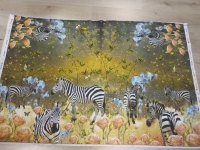 Tricot paneel van Bipp design met prachtig dessin met zebra's en bloemen